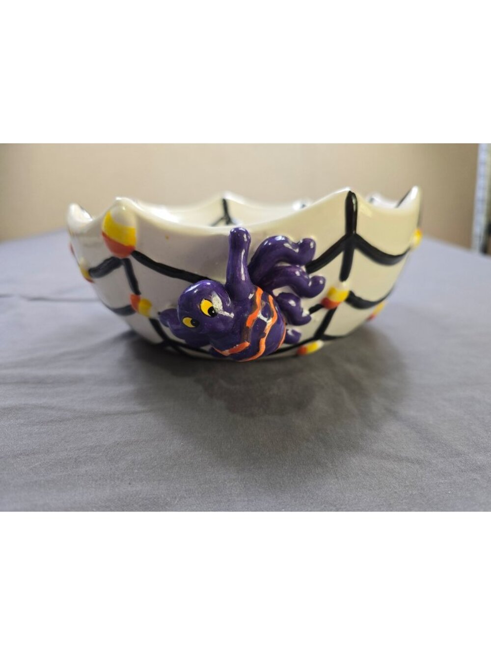 Cracker Barrel Spider Web Candy Bowl Ceramic Halloween Decor Black/White/Purple